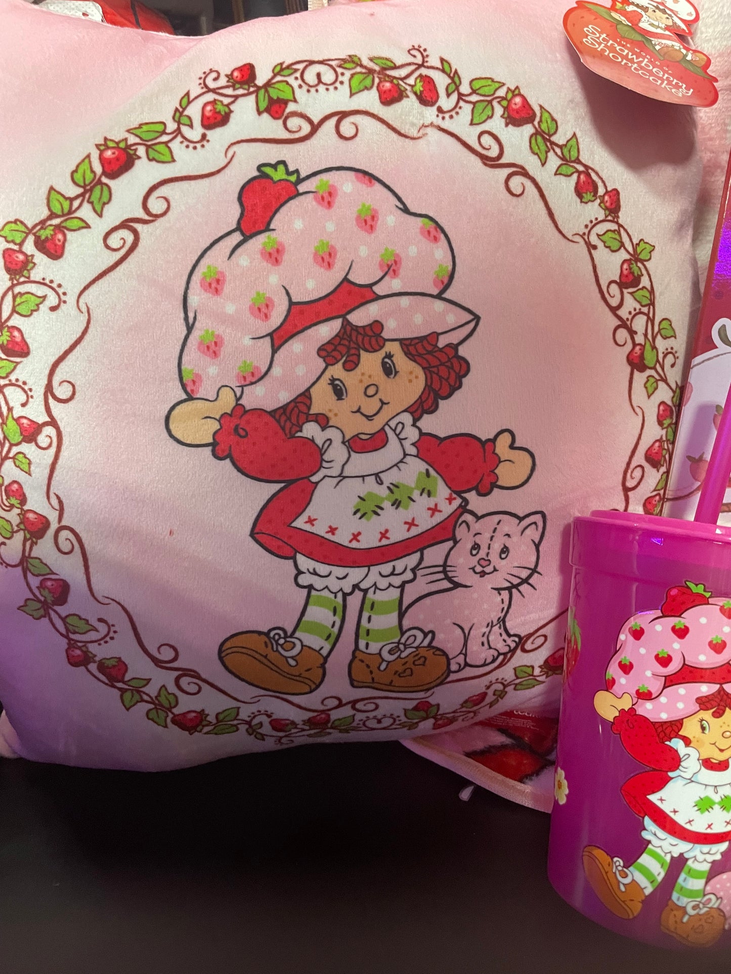 Strawberry Shortcake Gift Bundle (Kids)